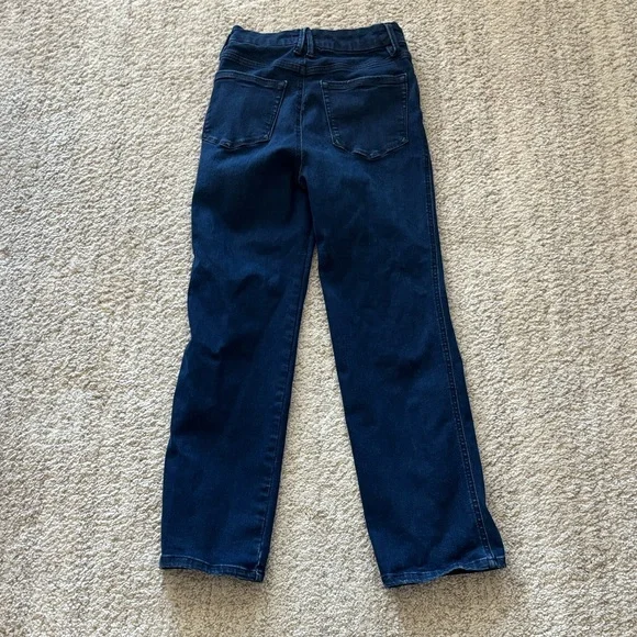 Good American Petite Straight Jeans - Picture 5 of 6